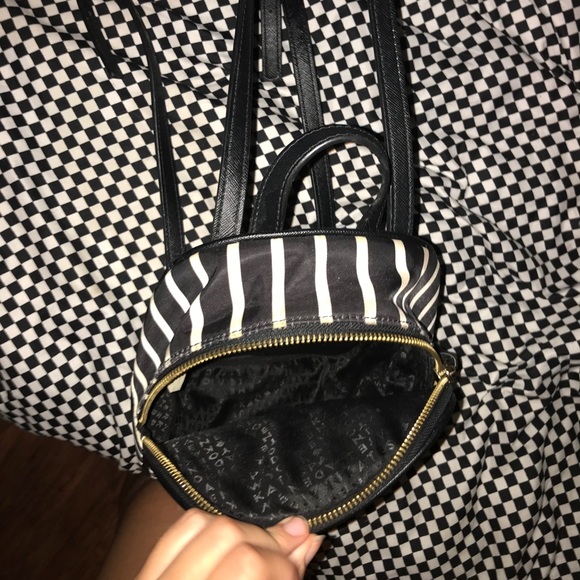Kate Spade Purse - Picture 4 of 5